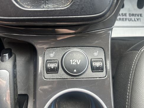Used 2016 Ford Escape Titanium AWD/4WD image 28