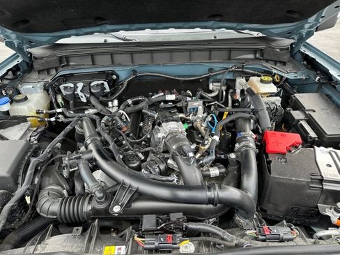 Used 2022 Ford Bronco Wildtrak image 42