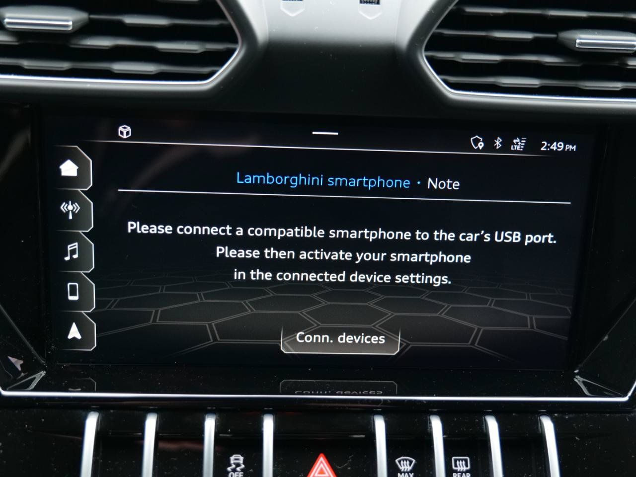 Used 2021 Lamborghini Urus AWD/4WD image 26