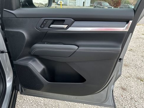 New 2026 GMC Terrain Elevation w/ Technology Package II FWD image 33