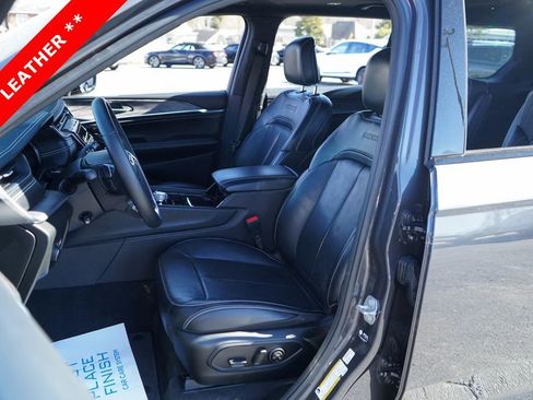 Used 2022 Jeep Grand Cherokee L Overland image 7