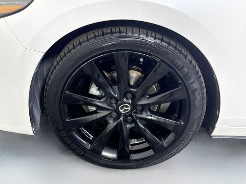 Used 2020 MAZDA MAZDA3 Sedan w/ Premium Package image 38