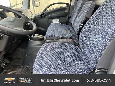 New 2025 Chevrolet Low Cab Forward image 6