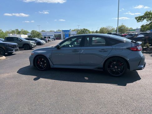 Certified 2025 Honda Civic Type R image 12