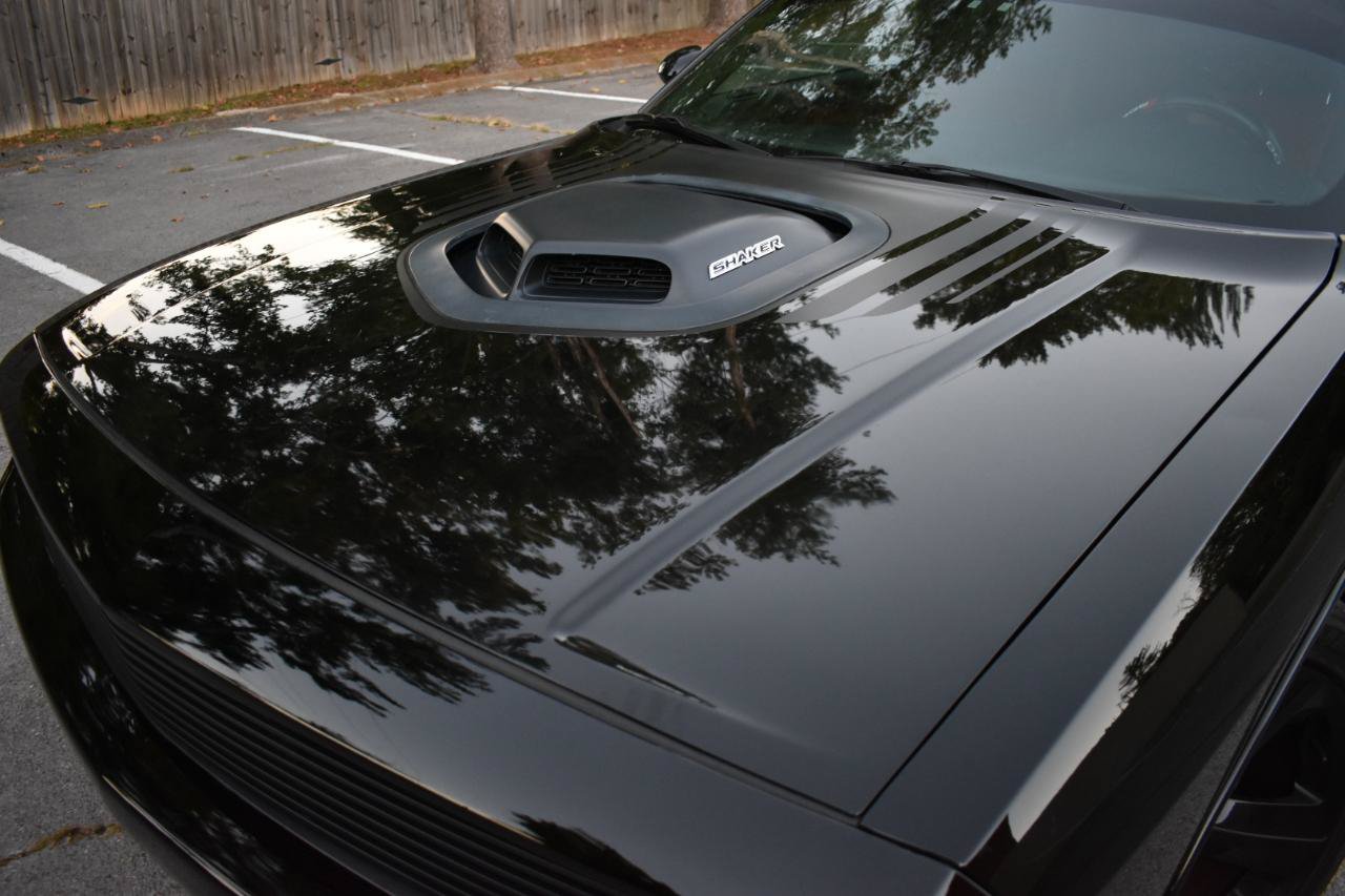 Used 2016 Dodge Challenger R/T Plus RWD image 31