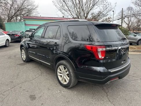 Used 2018 Ford Explorer XLT w/ Equipment Group 202A image 11