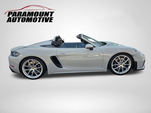 Used 2021 Porsche 718 Boxster Spyder RWD image 40