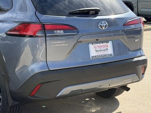 New 2026 Toyota Corolla Cross XLE image 6