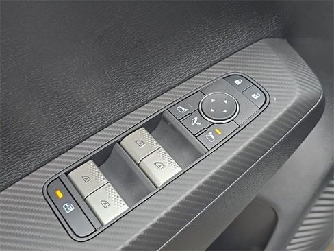 New 2025 Mitsubishi Outlander SEL image 10