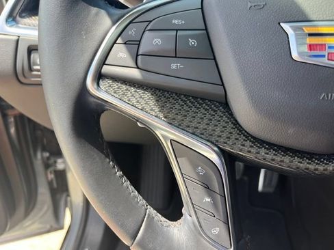 Used 2024 Cadillac XT5 Sportv w/ Technology Package AWD/4WD image 21
