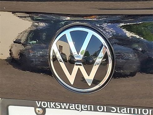 Certified 2024 Volkswagen Jetta SEL image 28