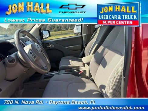 Used 2018 Nissan Frontier SV w/ Value Truck Package image 21