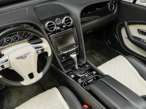 Used 2016 Bentley Continental GT AWD/4WD image 8