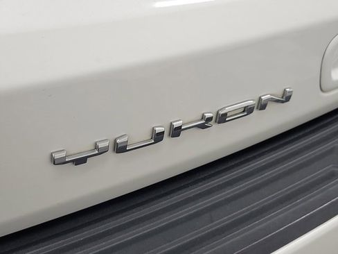 Used 2021 GMC Yukon Denali w/ Denali Ultimate Package image 7