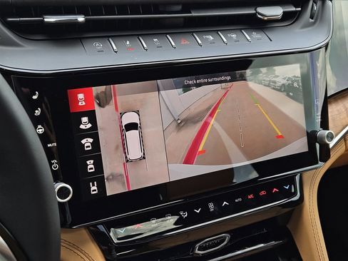 New 2026 Jeep Grand Cherokee L Summit AWD/4WD image 20