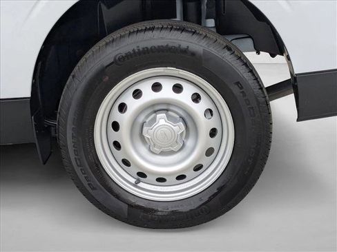 New 2025 Ford Maverick XL w/ Equipment Group 101A image 10