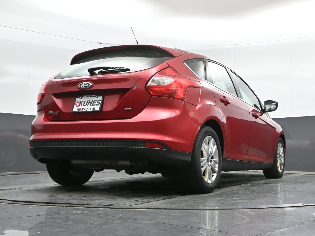 Used 2012 Ford Focus SEL FWD image 36