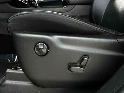 Used 2024 Dodge Durango R/T AWD/4WD image 31