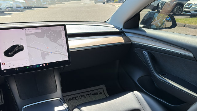 Used 2022 Tesla Model 3 Performance AWD/4WD image 24