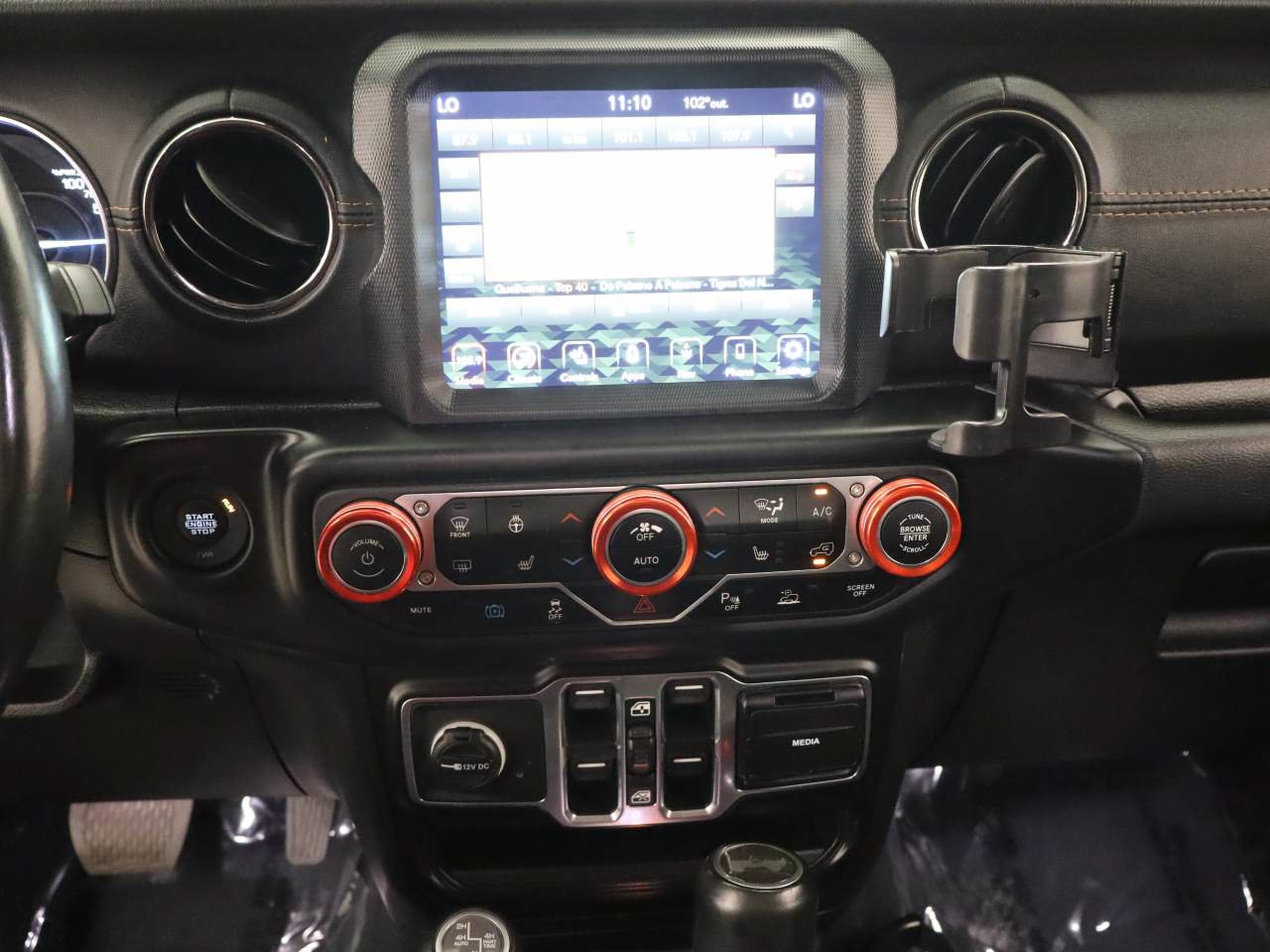 Used 2021 Jeep Wrangler Unlimited Sahara AWD/4WD image 11