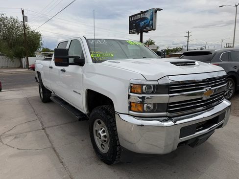 Used 2018 Chevrolet Silverado 2500 W/T w/ WT Convenience Package image 3