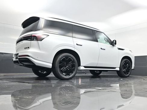 New 2026 INFINITI QX80 4WD image 60