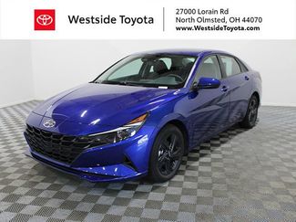 Used 2023 Hyundai Elantra SEL FWD video 1