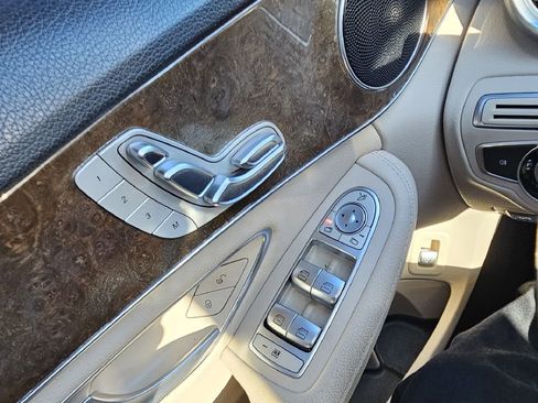 Used 2017 Mercedes-Benz C 300 Sedan image 16