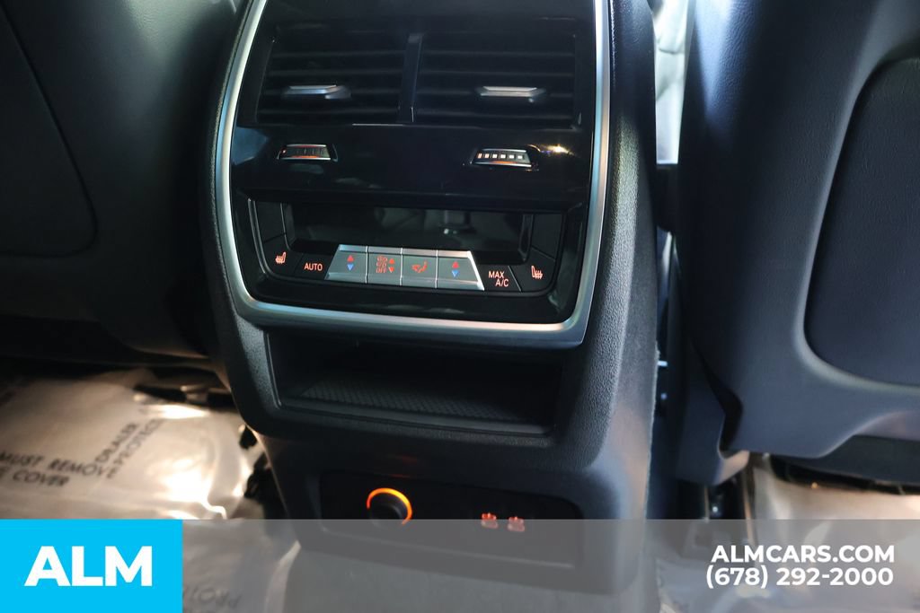 Used 2025 BMW XM AWD/4WD image 28