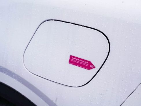 Used 2023 Kia Sportage EX image 10