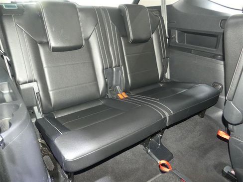 Used 2022 Volkswagen Atlas SE w/ Panoramic Sunroof Package FWD image 29