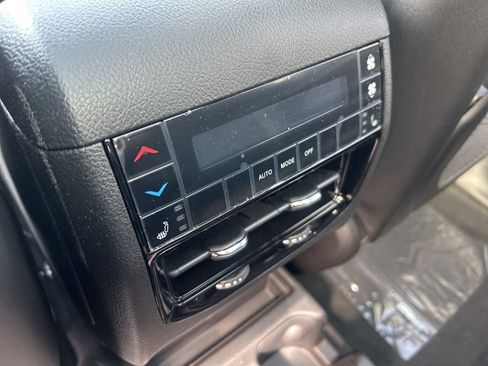 New 2026 Jeep Grand Cherokee L Limited AWD/4WD image 7
