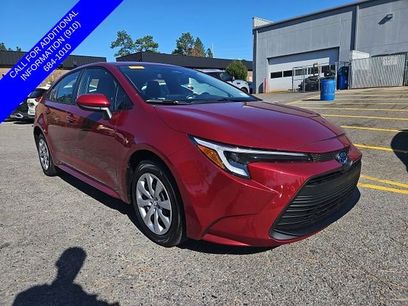 Used 2025 Toyota Corolla LE