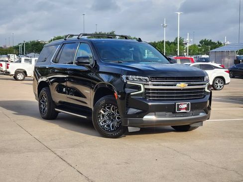 Used 2021 Chevrolet Tahoe LT w/ LT Signature Package AWD/4WD image 2