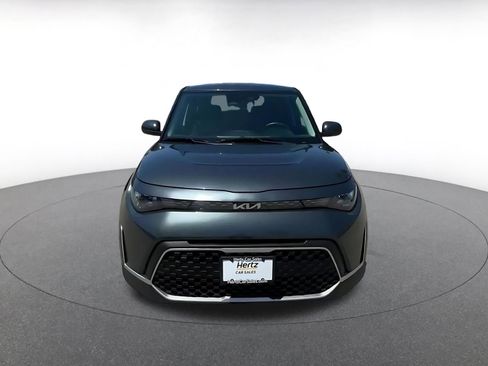 Used 2025 Kia Soul LX w/ LX Technology Package FWD image 4