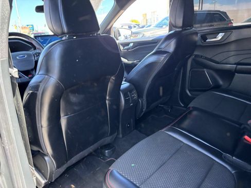 Used 2023 Ford Escape ST-Line w/ Tech Pack #1 FWD image 18