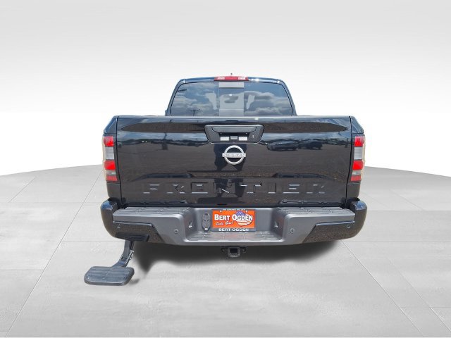 Certified 2026 Nissan Frontier SV w/ All-Weather Content Package RWD image 7