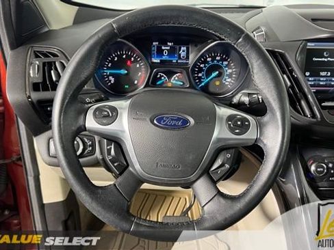 Used 2014 Ford Escape Titanium w/ Equipment Group 401A AWD/4WD image 15