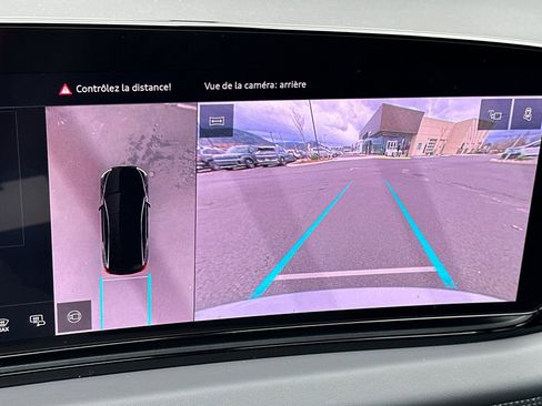 Used 2025 Audi A6 e-tron Premium Plus w/ Premium Plus image 23