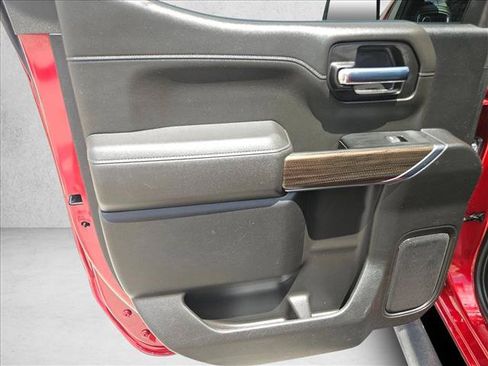 Used 2022 Chevrolet Silverado 1500 RST w/ Texas Edition Plus AWD/4WD image 12