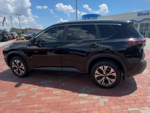 Used 2023 Nissan Rogue SV w/ SV Premium B Package FWD image 8