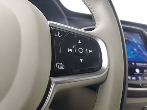 Certified 2025 Volvo XC90 B5 Plus w/ Protection Package AWD/4WD image 25