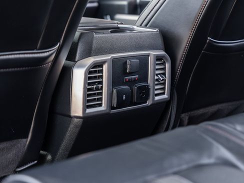 Used 2020 Ford F250 Platinum w/ FX4 Off-Road Package image 35