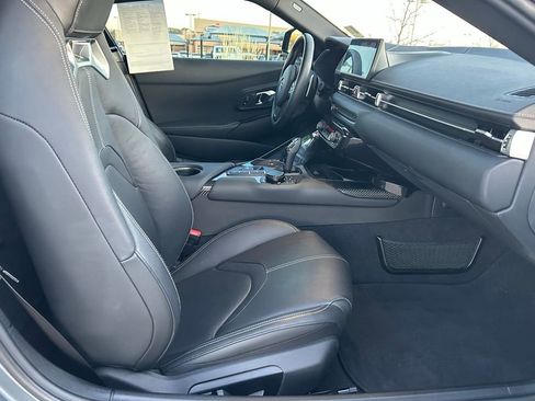 Used 2020 Toyota Supra Premium w/ Driver Assist Package image 27