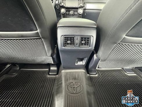 Used 2020 Toyota 4Runner TRD Off-Road Premium w/ Moonroof Package AWD/4WD image 28