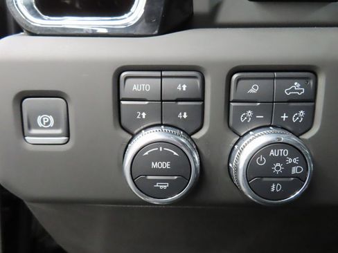 Used 2025 GMC Sierra 2500 Denali w/ Denali Reserve Package image 66