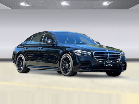 Certified 2023 Mercedes-Benz S 500 4MATIC image 7