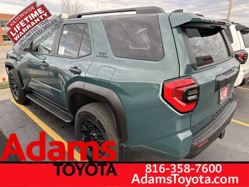 Used 2025 Toyota 4Runner TRD Off-Road Premium w/ Tow Technology Package image 3