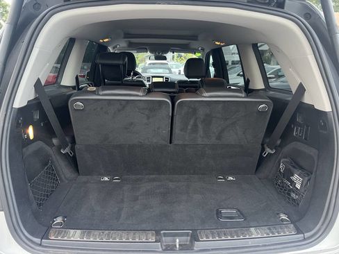 Used 2016 Mercedes-Benz GL 450 4MATIC image 17