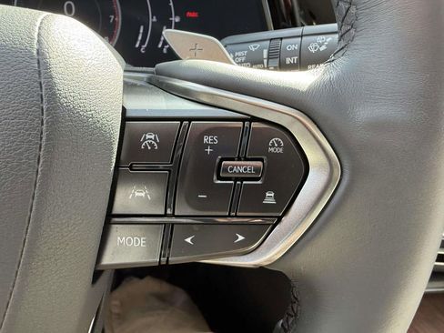 Used 2023 Lexus RX 350 Premium image 23